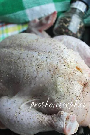 Csirkét a sütőbe - ünnepi, egyszerű recept egy fotót