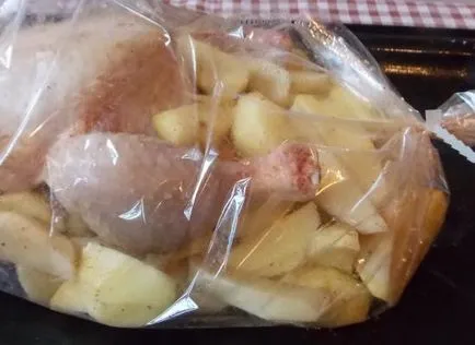Пилешки изпечен с сушени плодове и картофи, стъпка по стъпка рецепта