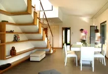 Scara în bucătărie Photo interior, hol și al doilea etaj, 2 de design alb, copii care trăiesc