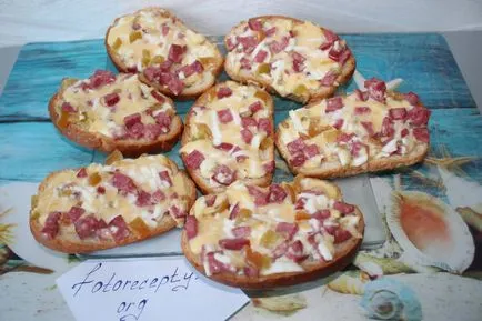 Mini pizza pe butonul din cuptor cum să gătească - pas cu pas rețete cu fotografii acasă