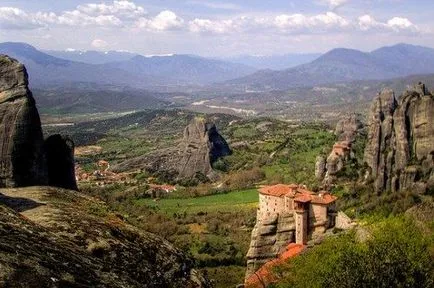 Meteora Görögország leírás, kirándulások, útvonalak