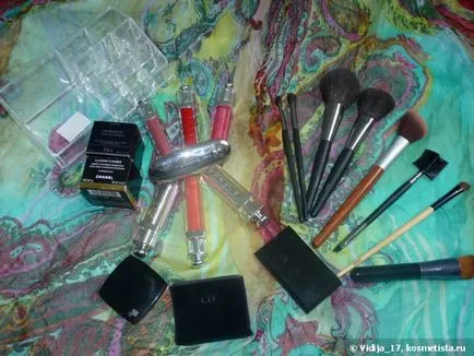 Моето - съкровище - пост за това как организиран мои отзиви козметика за съхранение