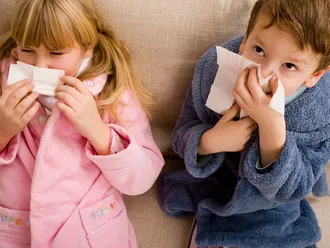 Curge vara nas de ce copilul nu trece vara curge nasul, cauzele si tratamentul răcelii comune