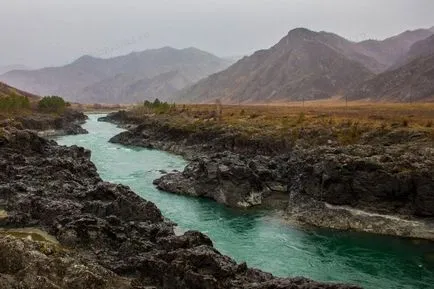 În primele Altai - lacuri sarate, lacuri colorate, Belokurikha, muzee, Muntii Altai, Chui