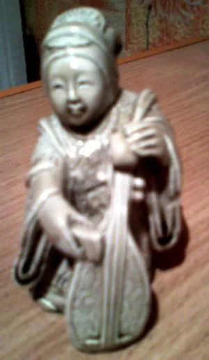 Netsuke - figurine, aducând fericire și noroc)