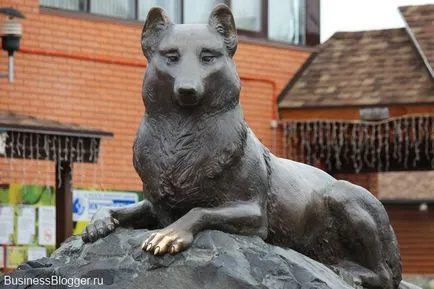 Szokatlan műemlékekben Izsevszki