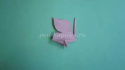 Комахи з паперу своїми руками для дітей 7-11 років в техніці орігамі (техніці) Комахи з паперу своїми руками для дітей 7-11 років в техніці орігамі