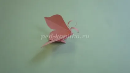 Комахи з паперу своїми руками для дітей 7-11 років в техніці орігамі (дітей) Комахи з паперу своїми руками для дітей 7-11 років в техніці орігамі