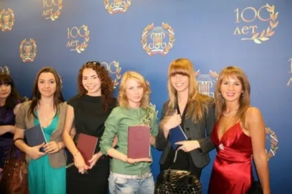 Наташа иващенко розповіла про весілля в залі для занять йоги і повідала, чому не варто боятися (interview_devushkaru) Наташа иващенко розповіла про весілля в залі для занять йоги і повідала, чому не варто боятися
