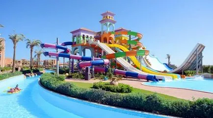 Privire de ansamblu hoteluri din Sharm El Sheikh, cu un parc acvatic de pe site-ul, fotografii, preturi, detalii