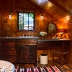 Обзавеждане на банята в дървена съвети и снимки на жилищата