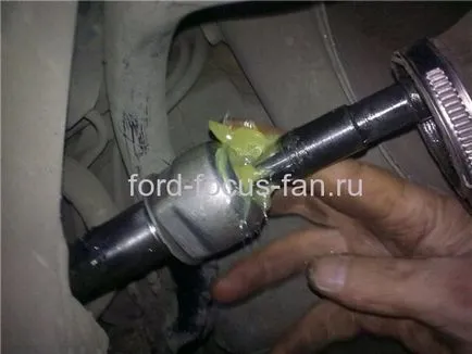 direcție de reparare bare Ford Focus 2 cu fotografii mâini și clipuri video, Ford Focus ventilator