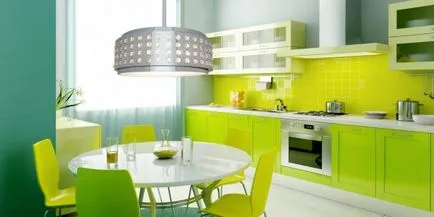 Lumina verde fotografie interior bucătărie