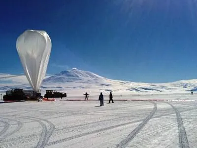 Cea mai caldă lună în Antarctica