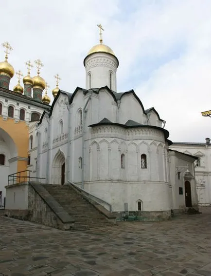 Катедралата на Кремъл Благовещение, Архангел, Успение Богородично, тайнствени места,