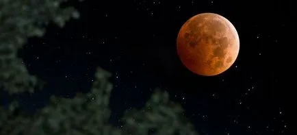 Superluna - impactul asupra psihicului uman, de ce se întâmplă și ce înseamnă superluna