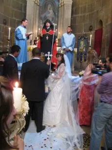 Сватба - брачните обичаи на арменците