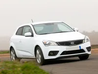 Тест с кола Opel Astra GTC, когато три повече от пет