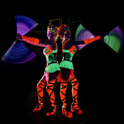 Színház tűz tűz bűvész show - neon mutat