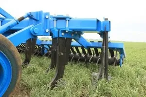 Огляд Чизельні плуги переваги, характеристики та ціни на моделі пч