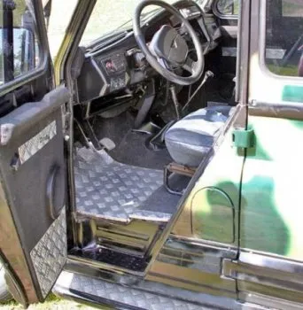 Tuning interior UAZ mâinile proprii