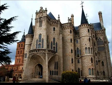 Kreativitás Antonio Gaudi, építészet, építészet