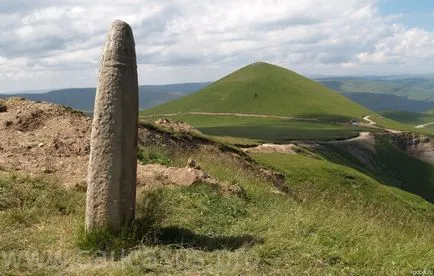 Az egyedülálló természeti üdülőhelye, mindössze hat kilométerre lábánál Elbrusz a magasság