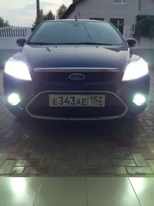 Instalarea de xenon în restilizată Ford Focus 2