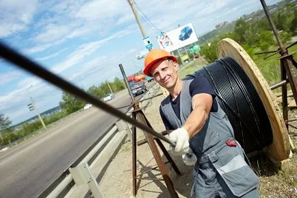 Премахване на електрическите мрежи на строителната площадка в Москва и Московска област