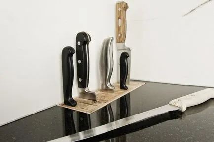 Tárolása kés a konyhában - az ötlet egy teljesen kifejlett séfek