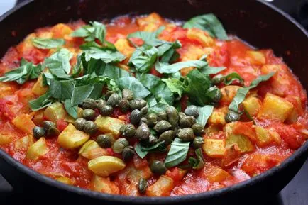 Закриті піци (фаршем грибами) закриті піци