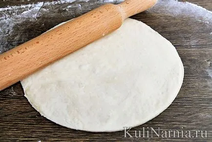 Zárt pizza calzone recept egy fotó