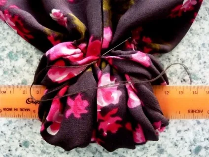 Оригінальний шийну хустку своїми руками (своїми) Оригінальний шийну хустку своїми руками