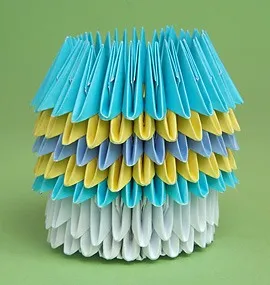 Hare origami ábrák összeszerelésére és fotó-videó bemutató
