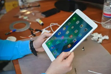sticlă de înlocuire (touchscreen) pe iPad măr
