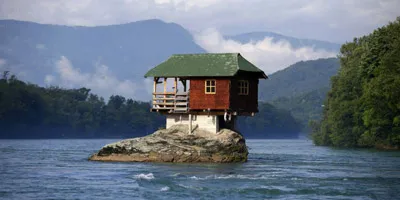 Casa de pe râul Drina din Serbia