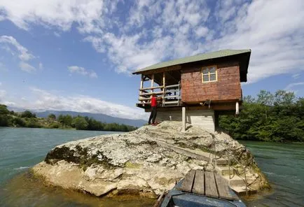 Ház a folyó Drina, Szerbia - útikalauz - a világ gyönyörű!