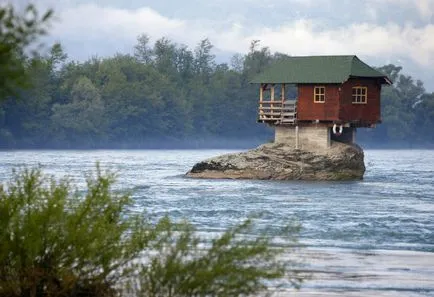 Ház a folyó Drina, Szerbia - útikalauz - a világ gyönyörű!