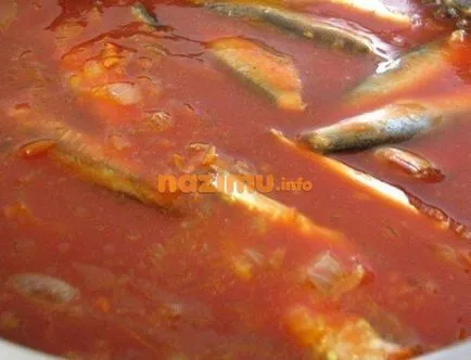 Начало цаца в доматен сос - Консерви снимка рецепта за зимата