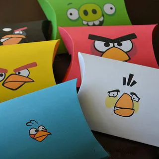 Как да си направим разгневените птици от хартия със собствените си ръце