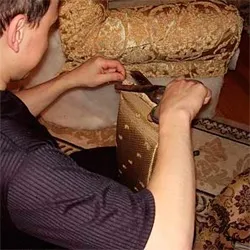 Перетяжка стоматологічного крісла (установки) в Харкові (стоматологічного) Перетяжка стоматологічного крісла (установки) в Харкові