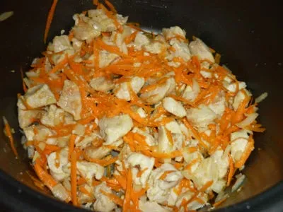 Перлова каша з курячим філе в мультиварці