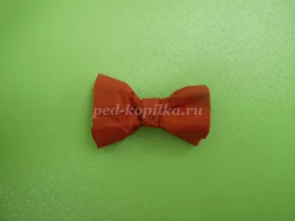 Великодній курча своїми руками