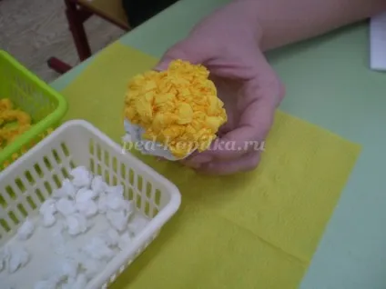 Великодній курча своїми руками