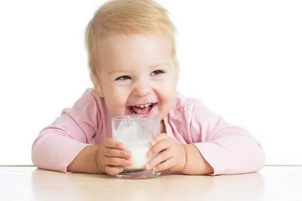 Когато едно дете може да започне да се даде кисело мляко