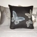 Красиви пеперуди в интериора на стена, тапети, мебели и други неща