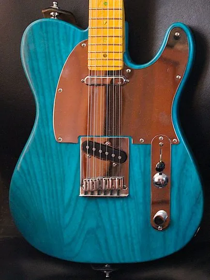 Festék és vágja Telecaster