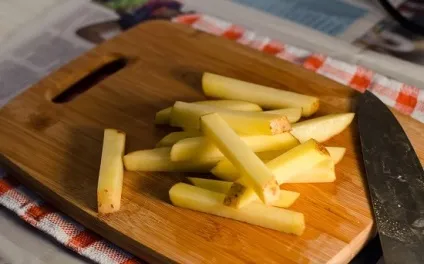 Як нарізати картоплю соломкою, ls (кулінарія) Як нарізати картоплю соломкою, ls