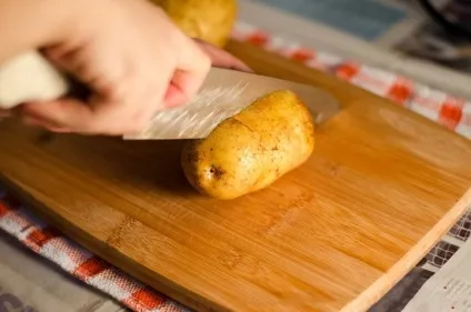 Як нарізати картоплю соломкою, ls (картопля) Як нарізати картоплю соломкою, ls