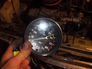 Плавають обороти на холостому ходу ваз 21099 карбюратор причини